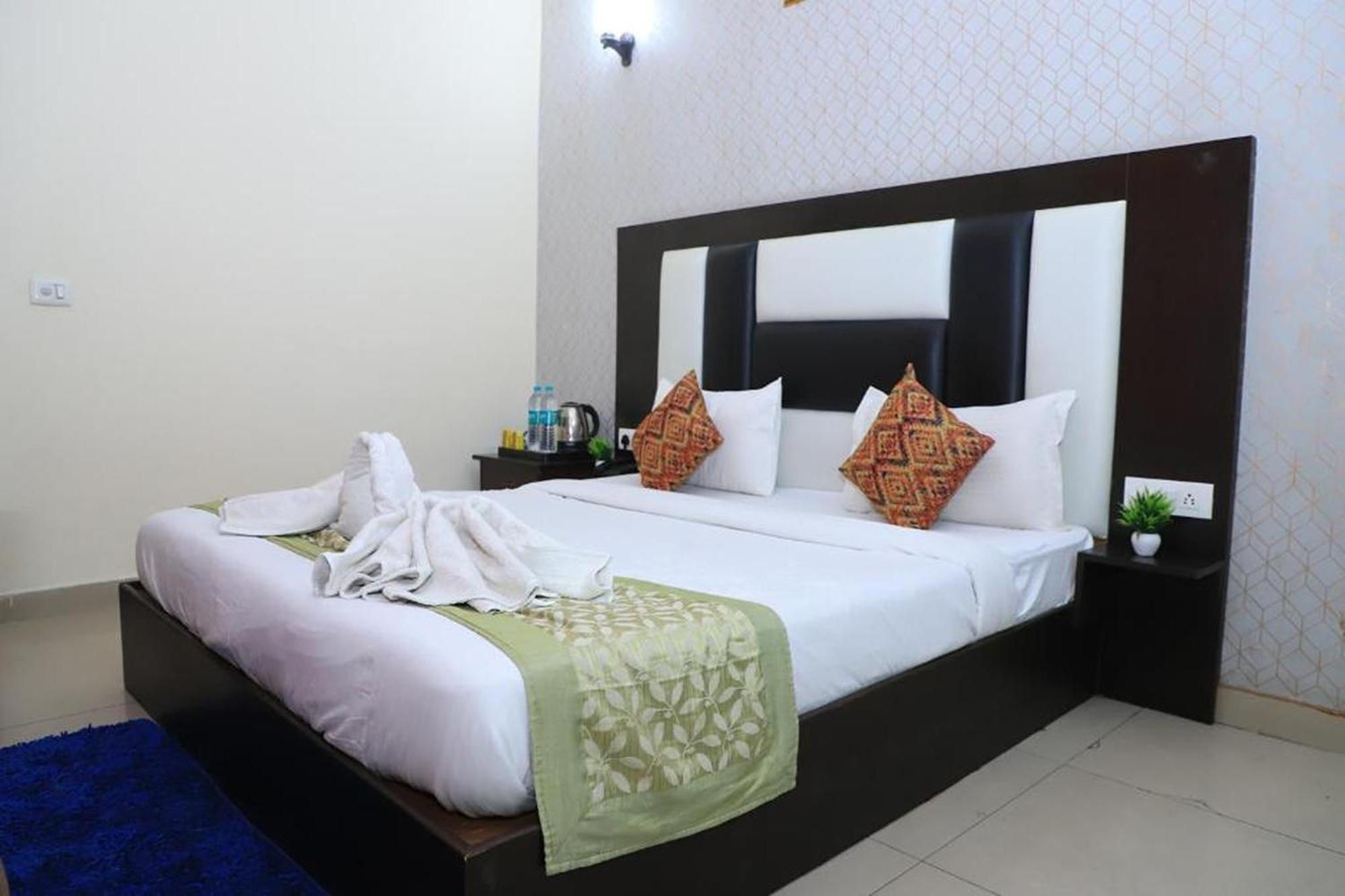 Hotel Global Inn By Quality Inn New Delhi Eksteriør bilde