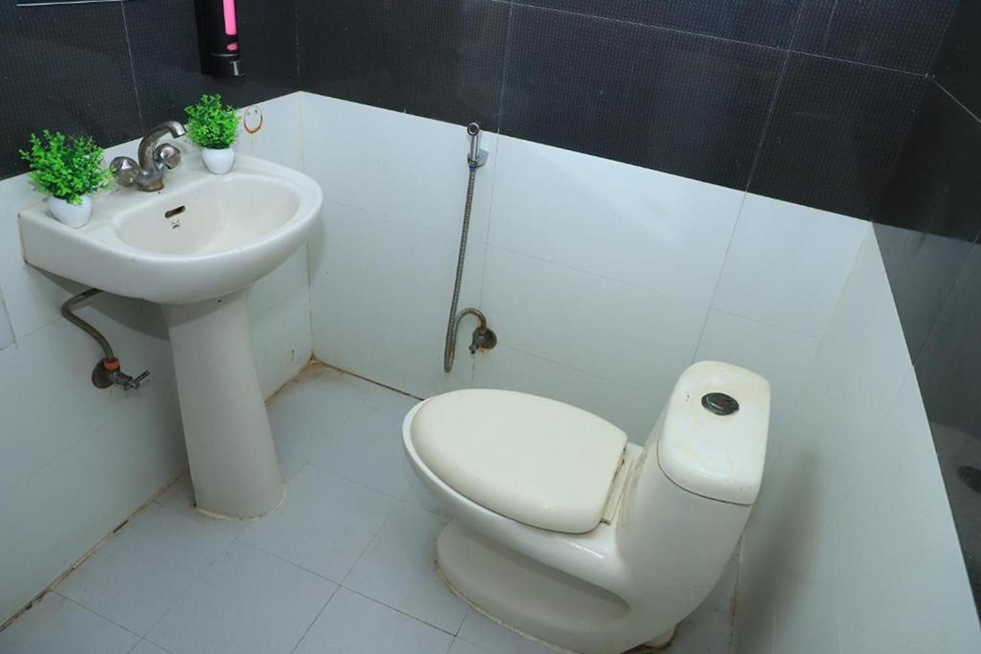 Hotel Global Inn By Quality Inn New Delhi Eksteriør bilde